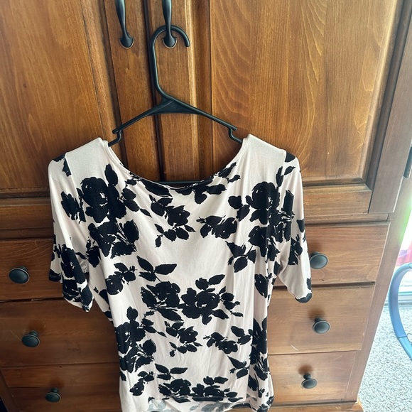 Pink & Black Top - Picture 2 of 2